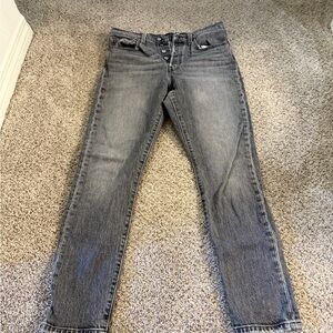 Levi's Women's Straight Leg Jeans in Gray